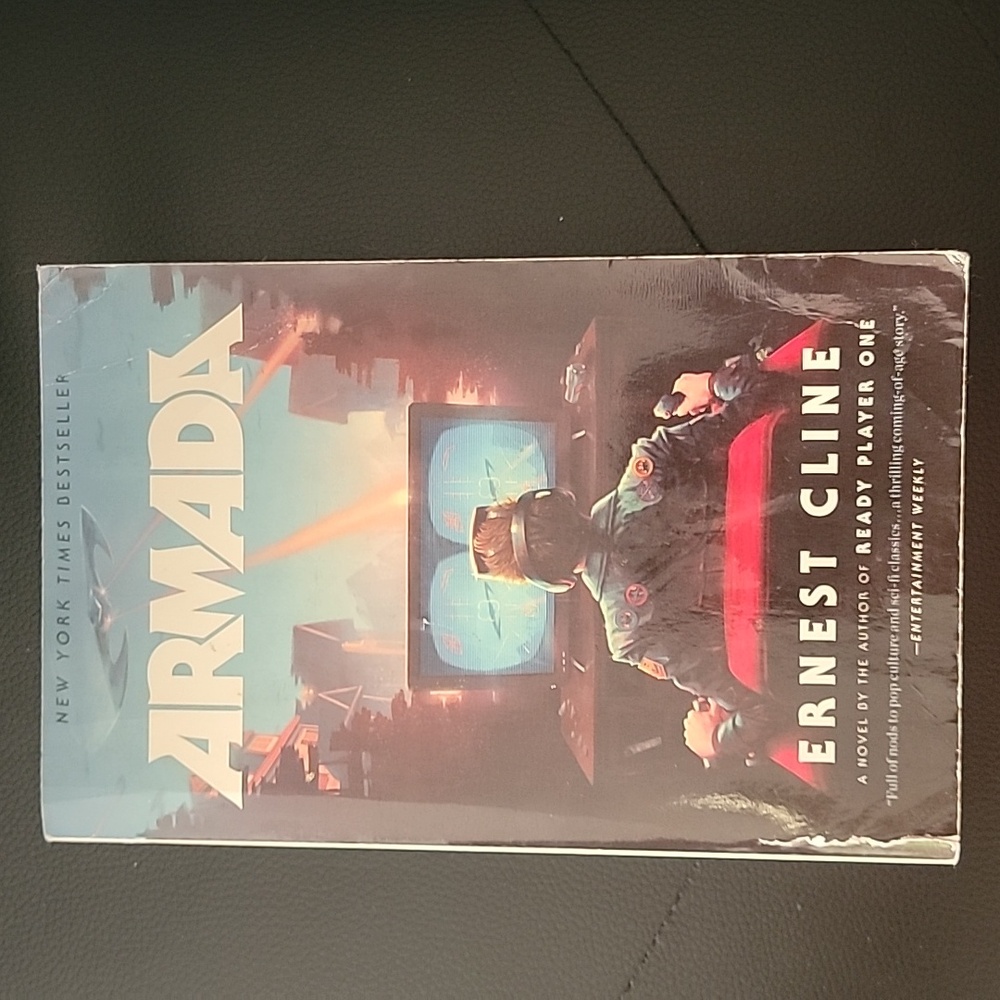 Paperback Armada by Ernest Cline